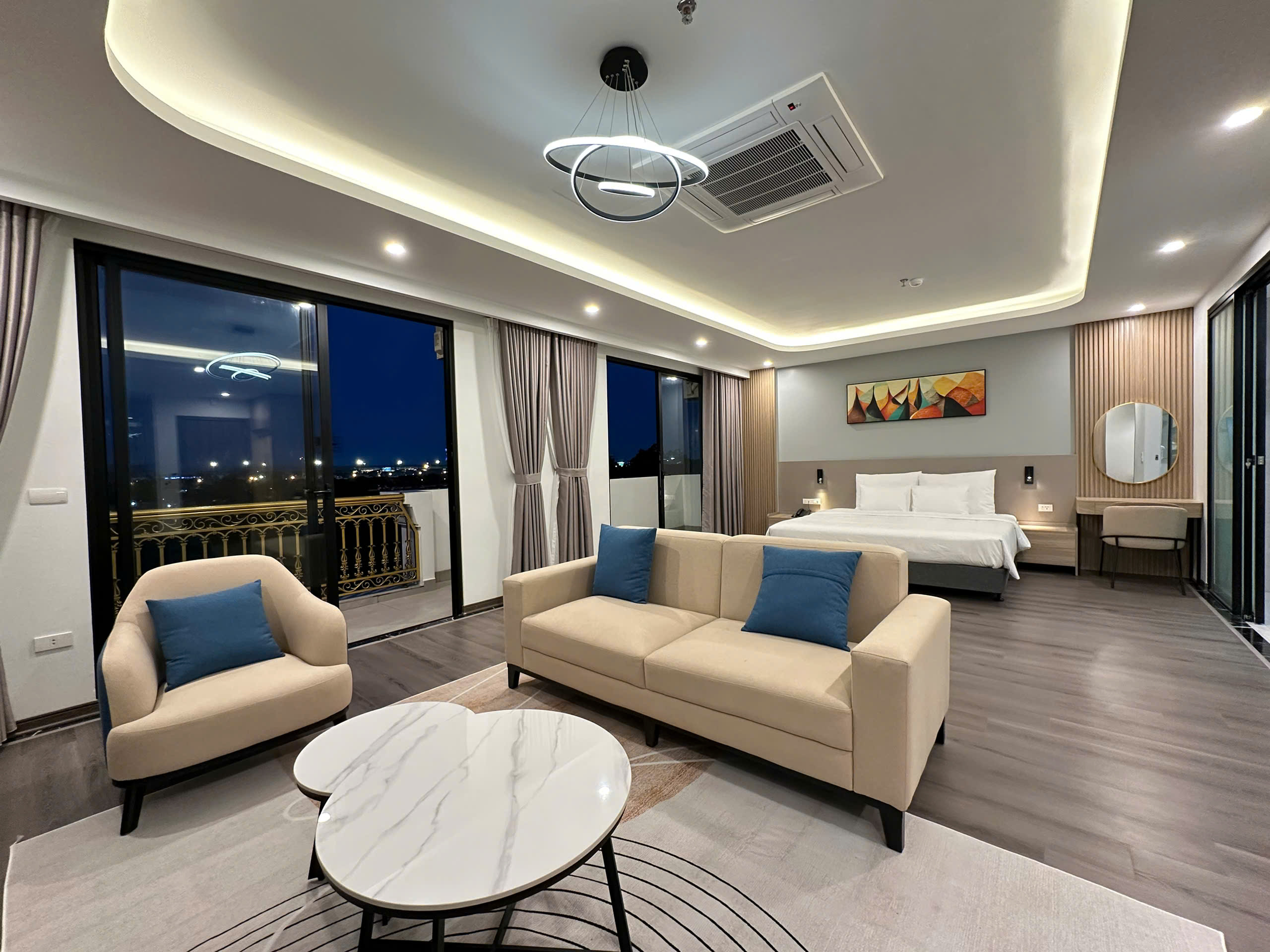 Room Image 1
